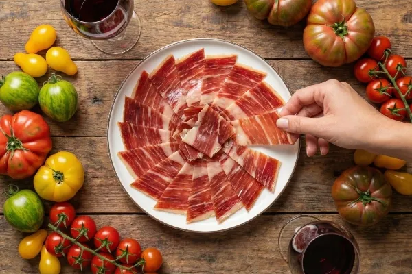 SECUNDARIA JAMÓN_ 600x400_Iberico Jamón de Bellota (50% of 75% ras) - Met de hand gesneden_2.webp